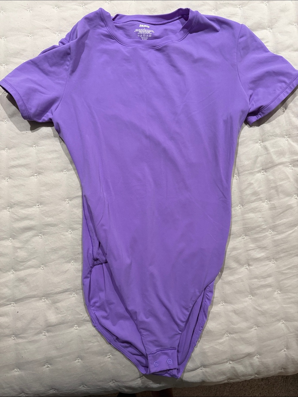 SKIMS Short-Sleeve Bodysuit